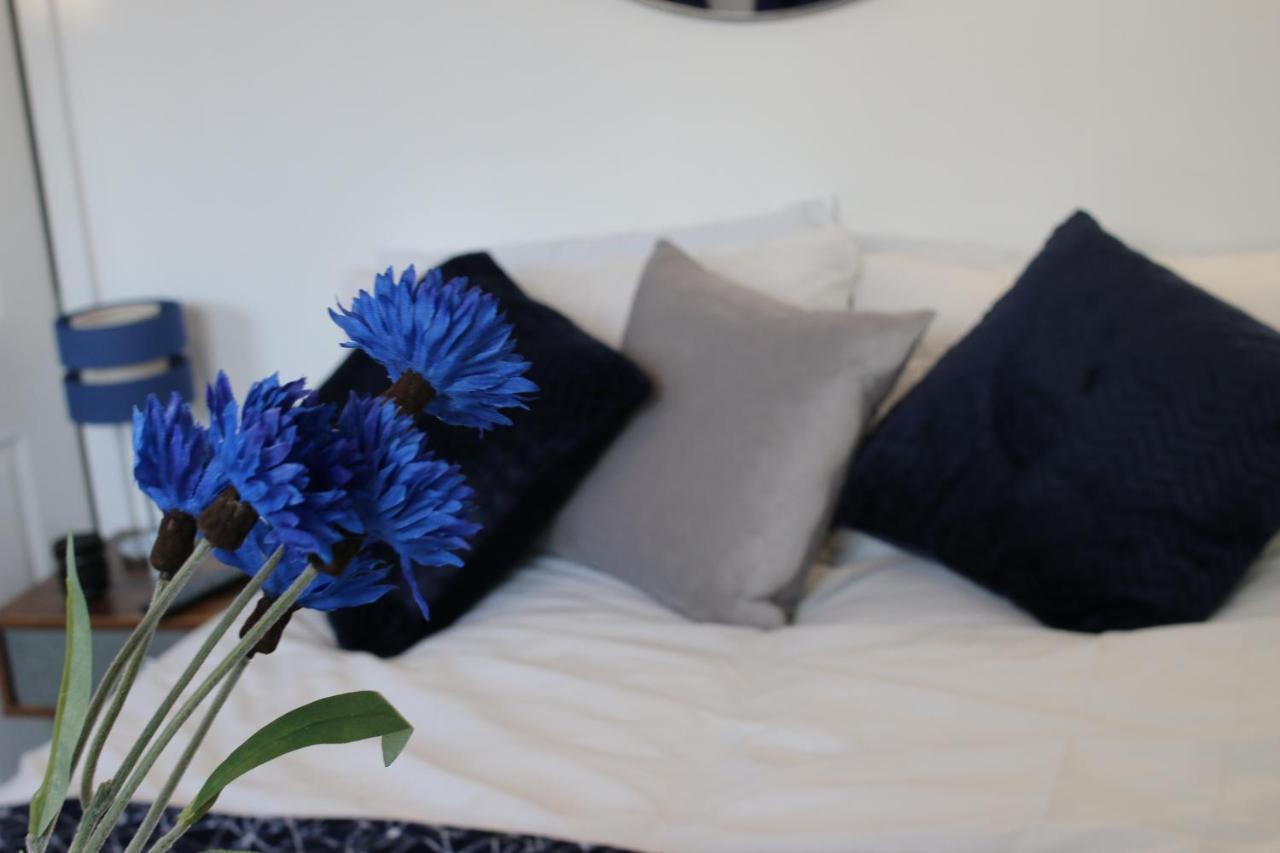 Three Bedroom Townhouse - Free Local Parking - By Property Promise كارديف المظهر الخارجي الصورة